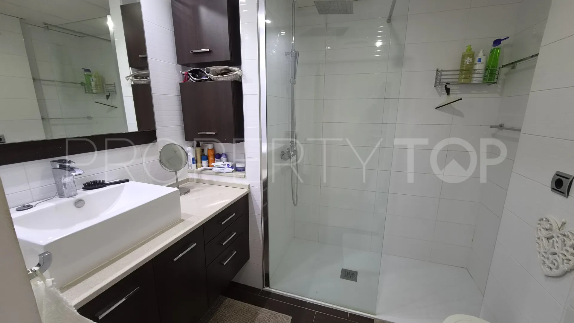 2 bedrooms apartment in Bahía de Estepona for sale