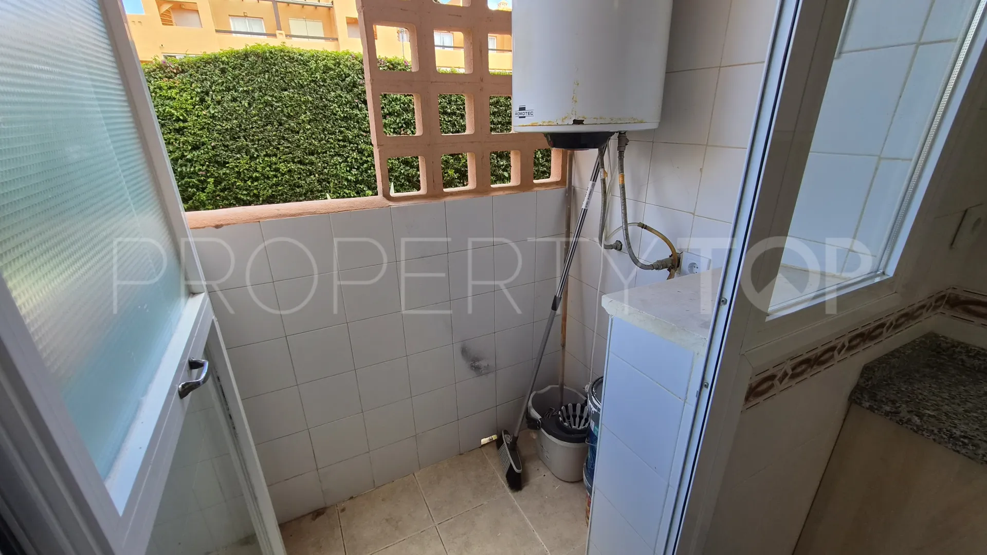 For sale ground floor apartment in Casares del Sol - Casares Golf with 2 bedrooms