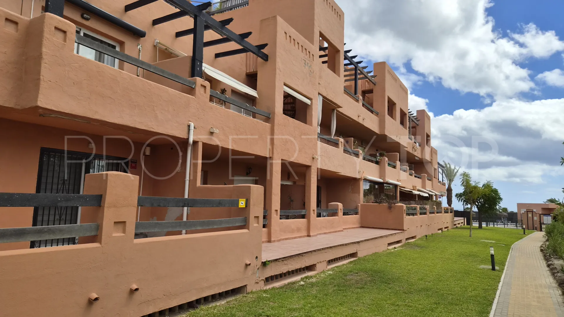 For sale ground floor apartment in Casares del Sol - Casares Golf with 2 bedrooms