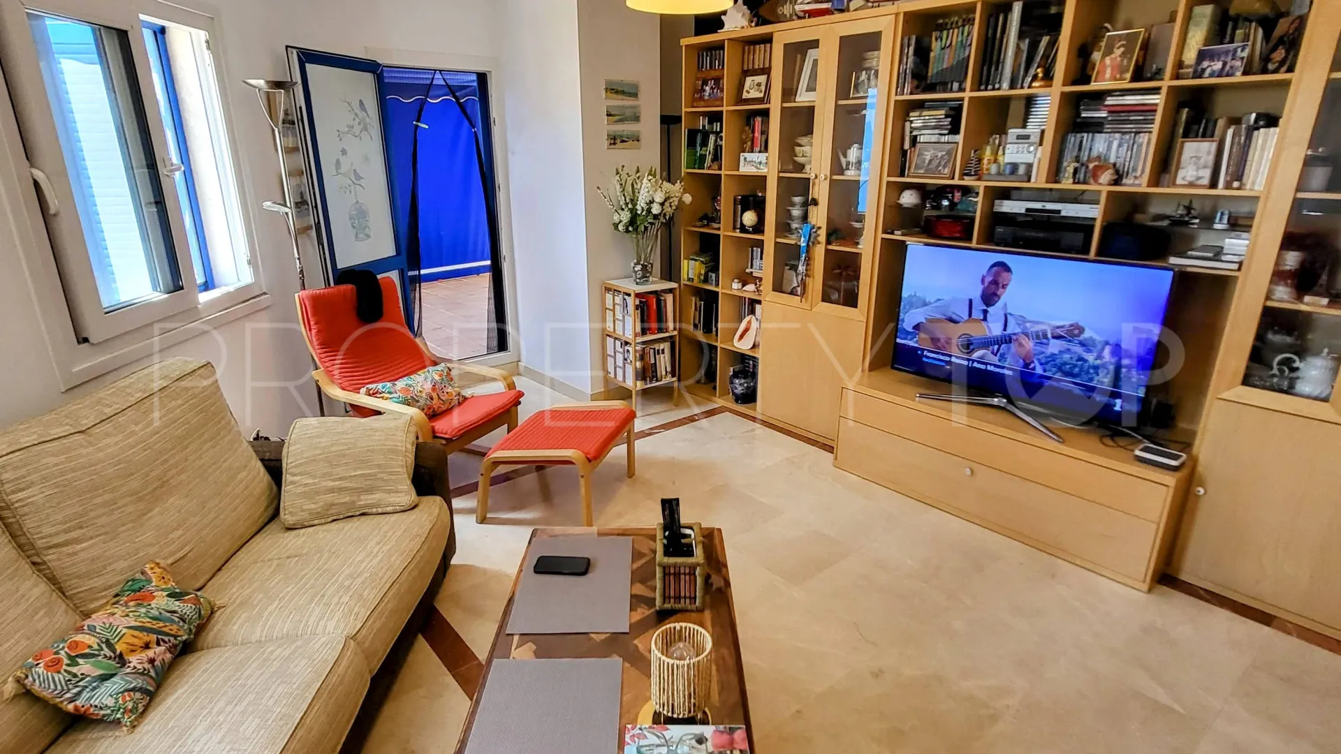 Se vende apartamento planta baja en La Noria IV con 3 dormitorios