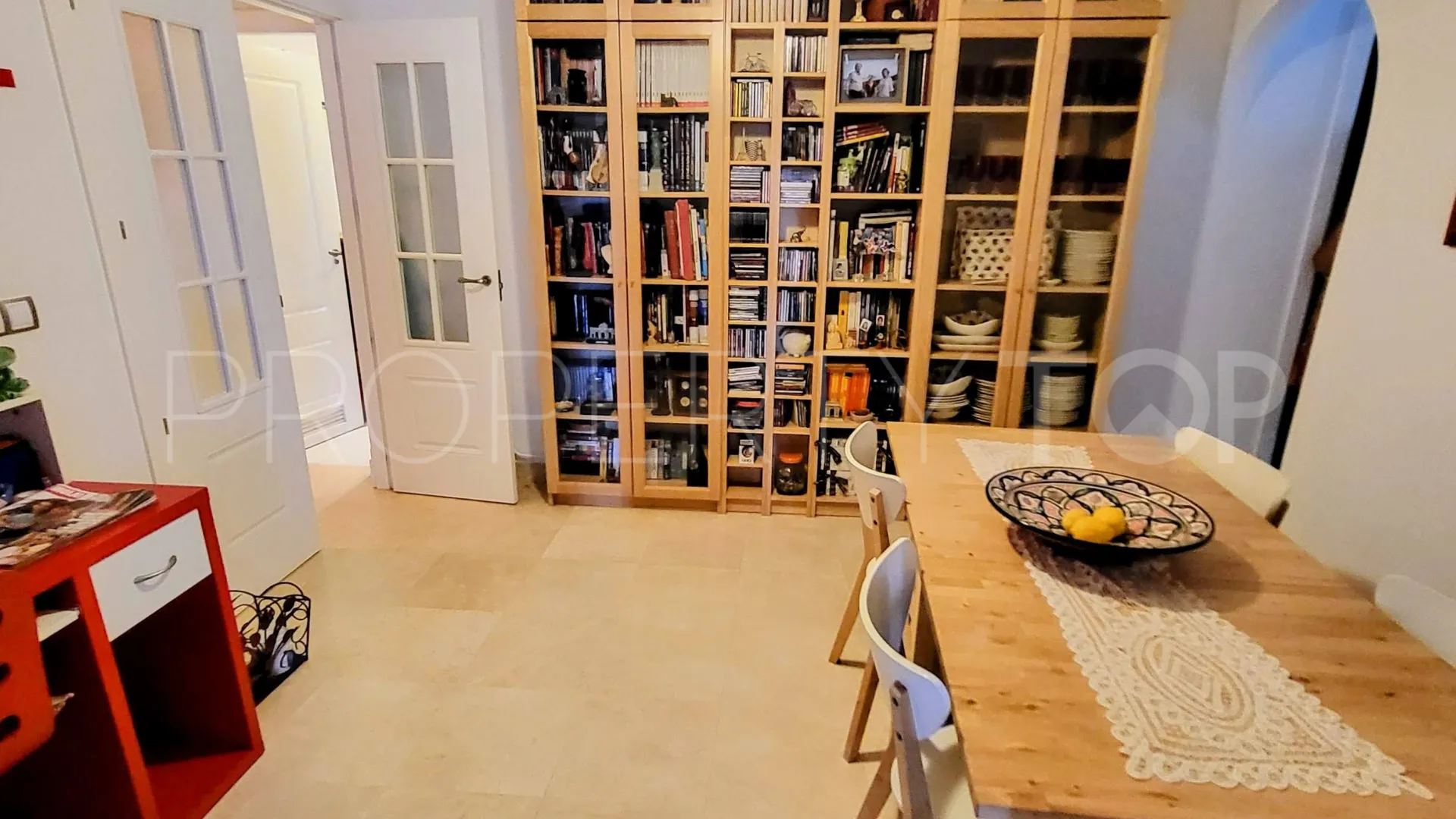 Se vende apartamento planta baja en La Noria IV con 3 dormitorios