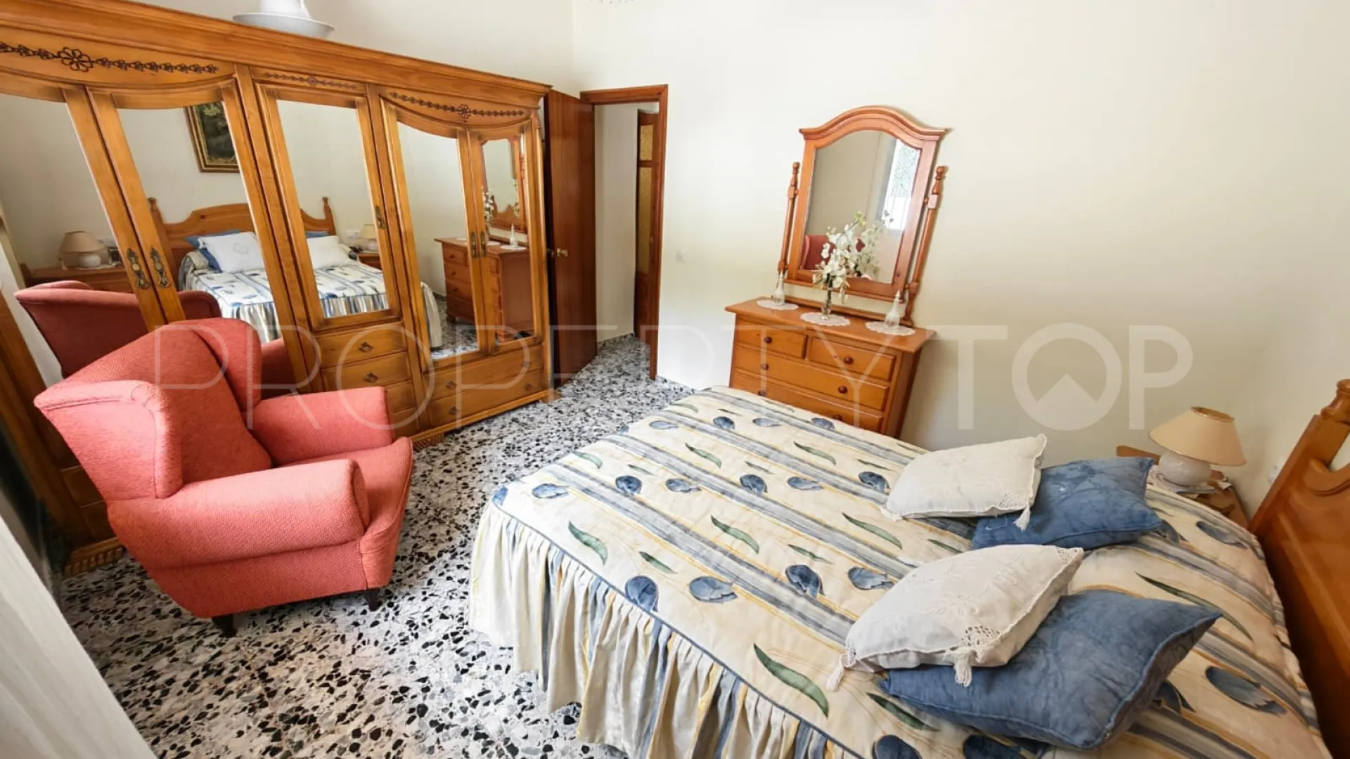 Villa for sale in El Velerin with 3 bedrooms