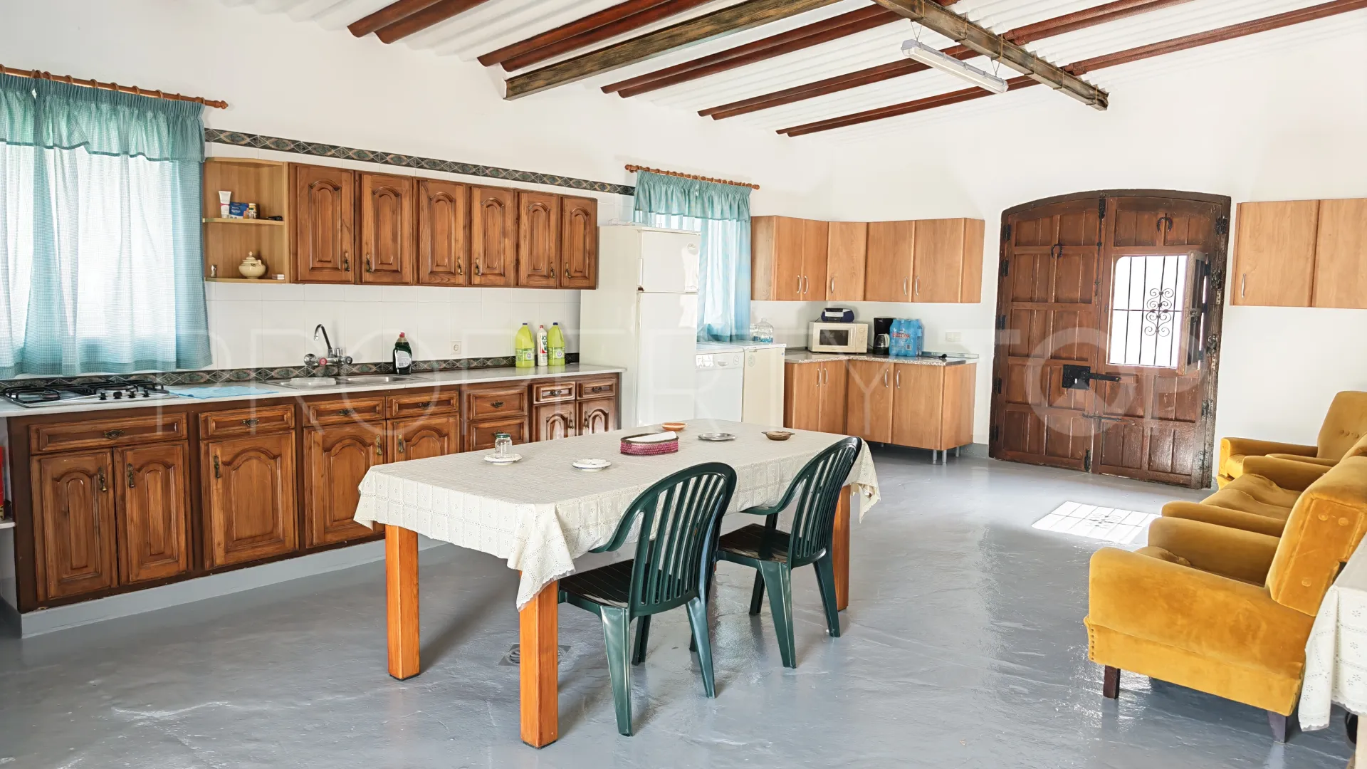 Villa for sale in El Velerin with 3 bedrooms