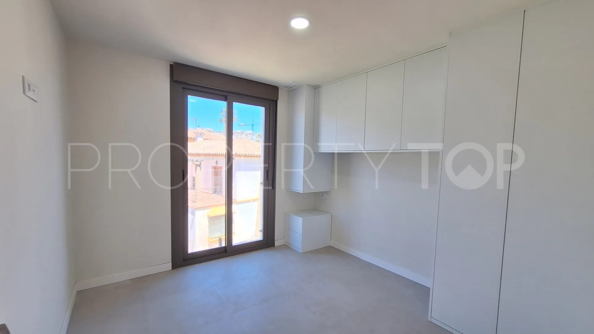 Estepona Ciudad, atico duplex en venta