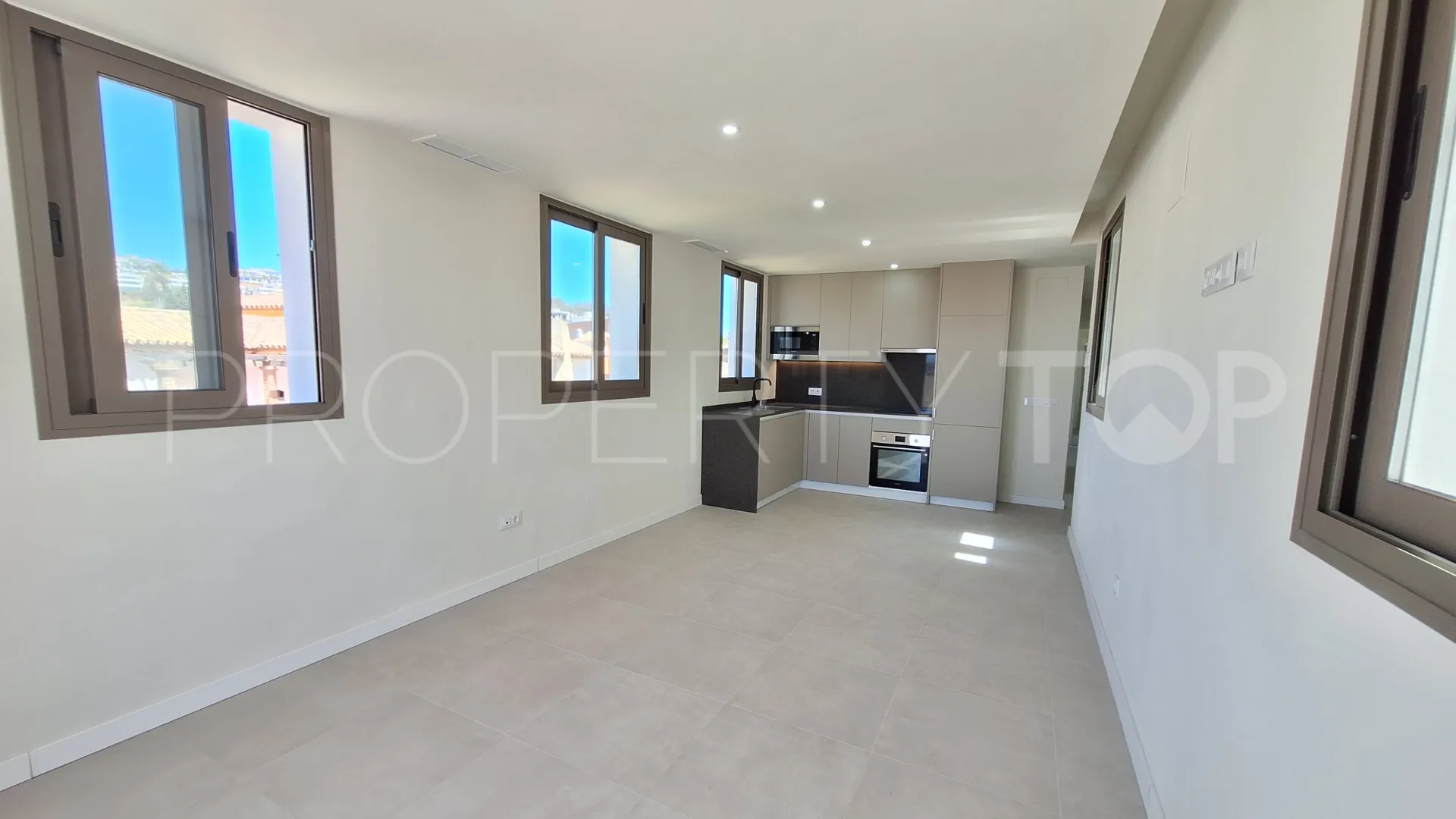 Estepona Ciudad, atico duplex en venta