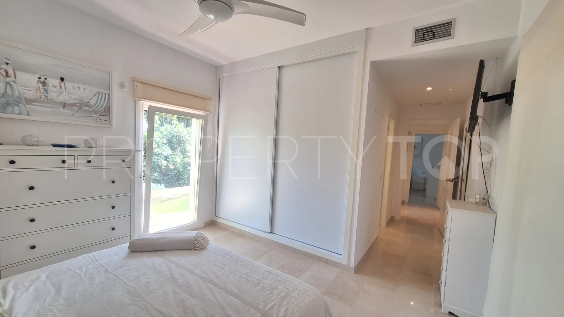 Comprar apartamento en Estepona Oeste