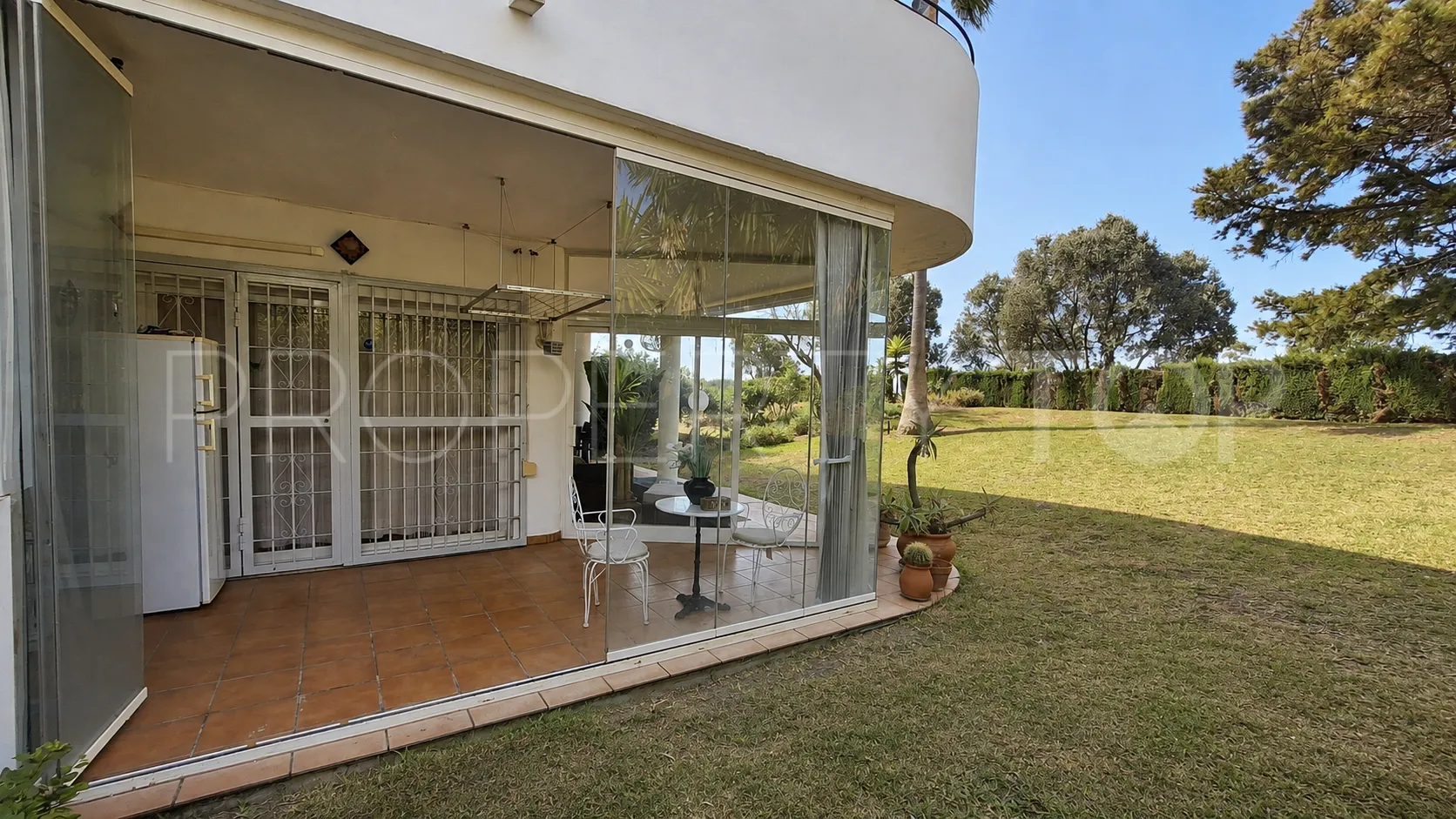 Comprar apartamento en Estepona Oeste