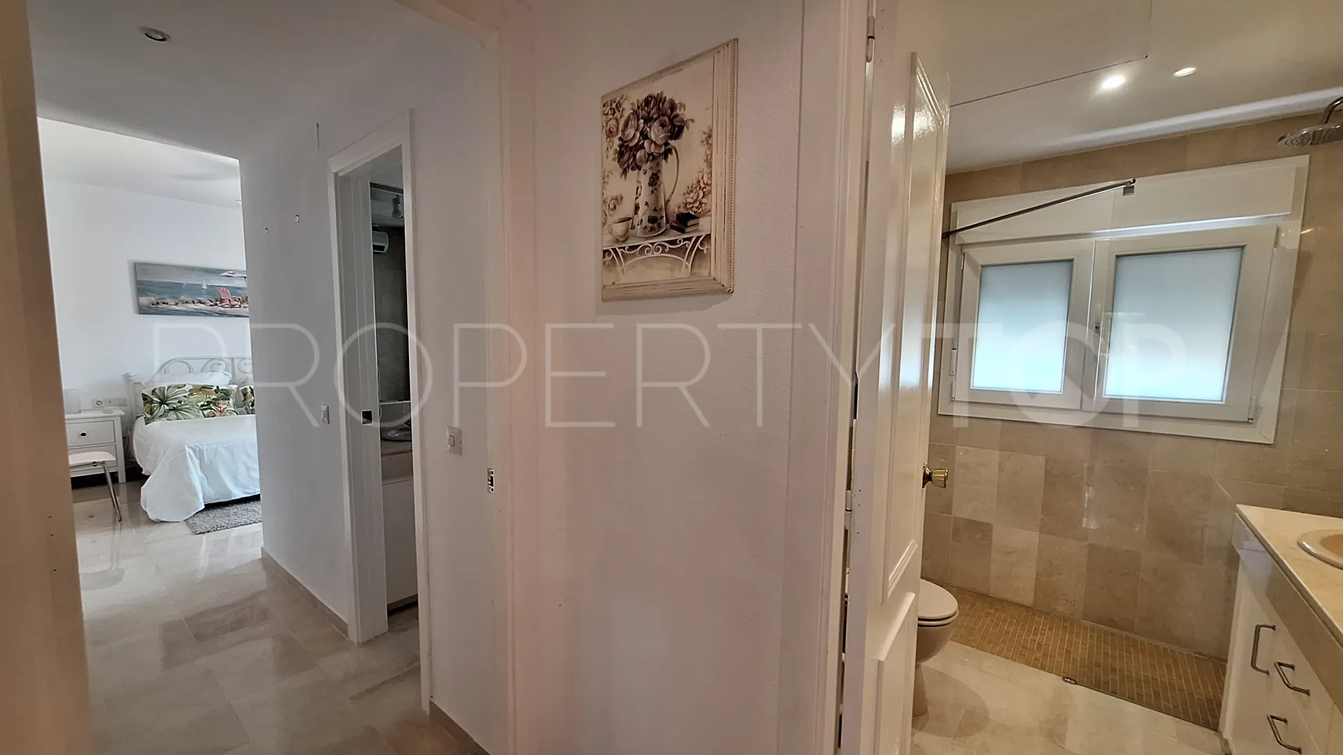 Comprar apartamento en Estepona Oeste