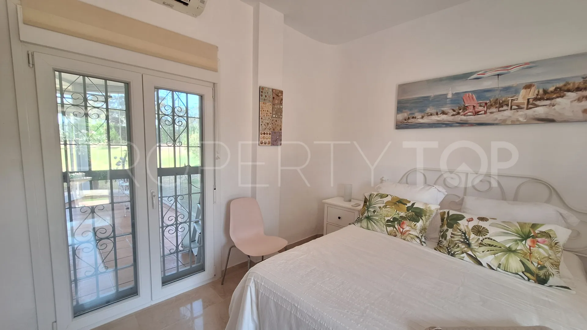 Comprar apartamento en Estepona Oeste