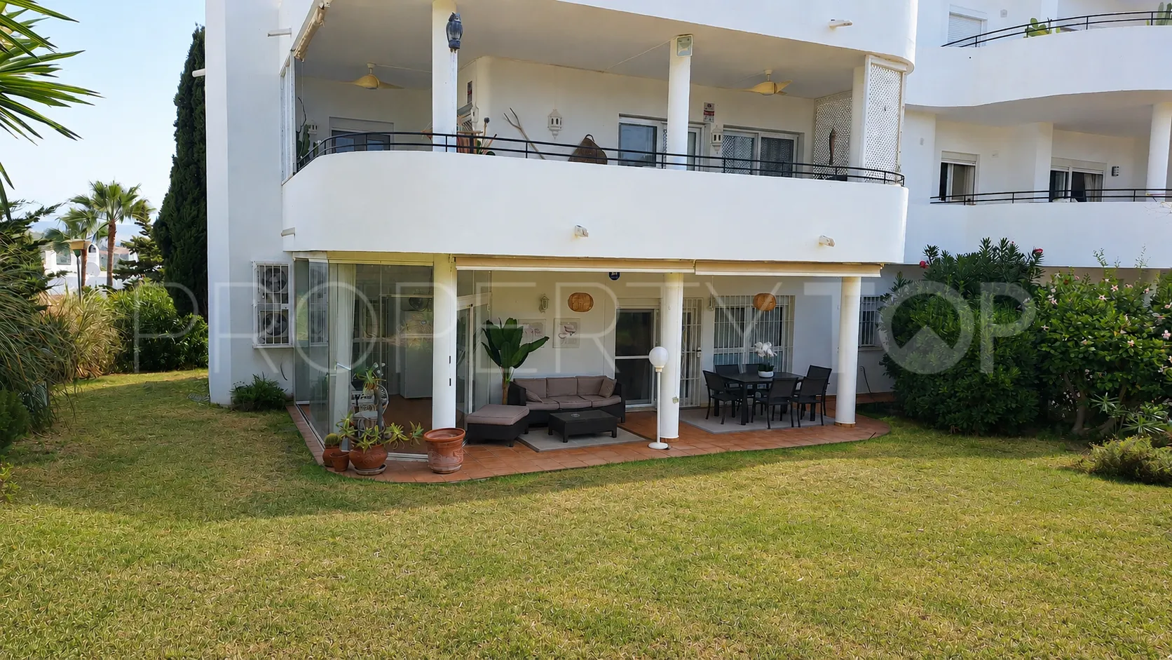 Comprar apartamento en Estepona Oeste