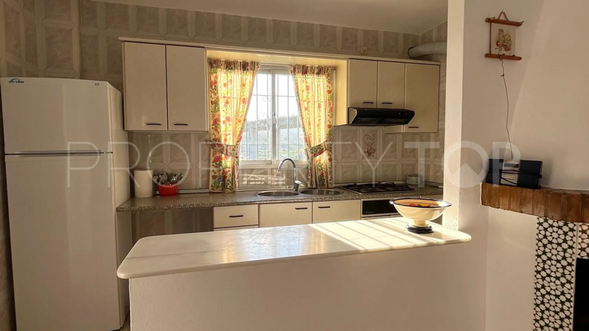 Country house in Guadalobon for sale