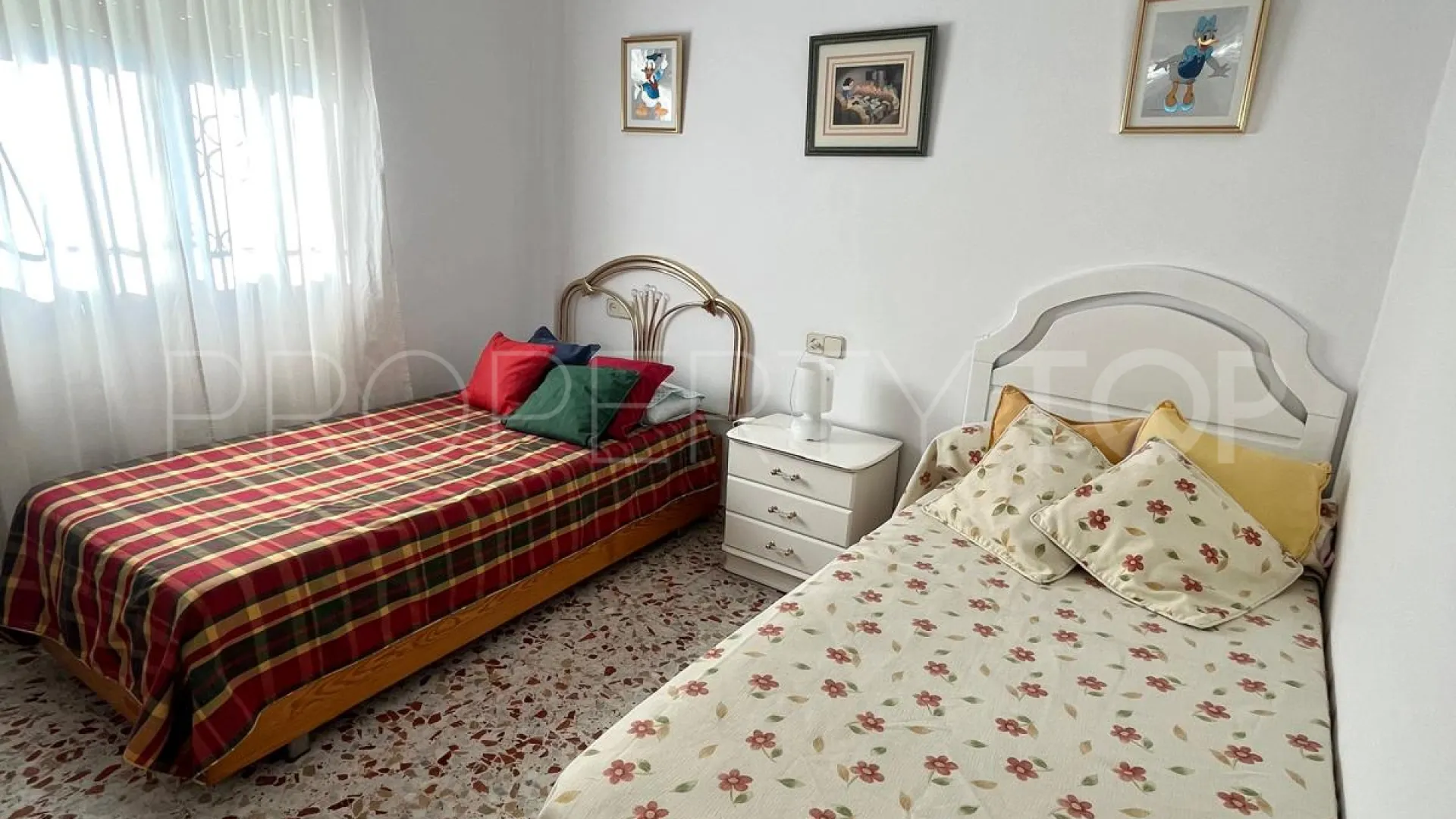 Country house in Guadalobon for sale