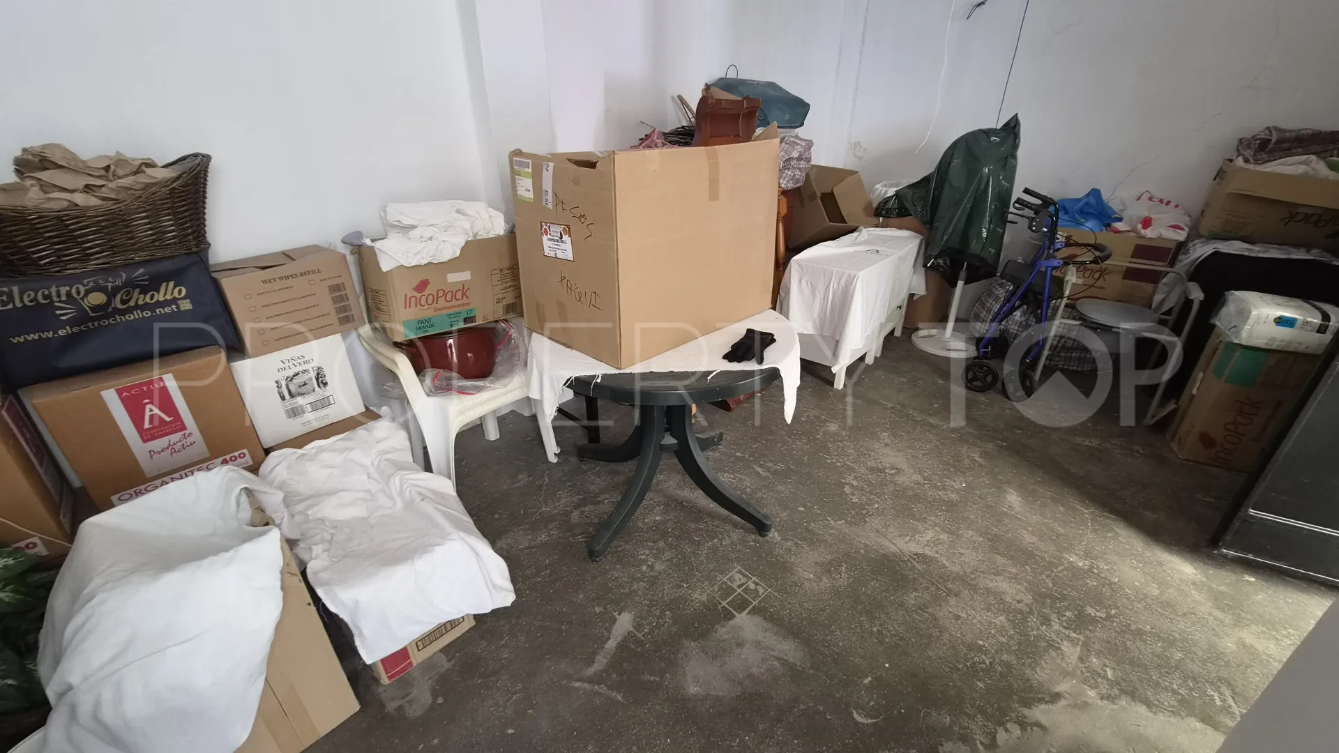 Adosado con 3 dormitorios a la venta en Estepona Casco Antiguo