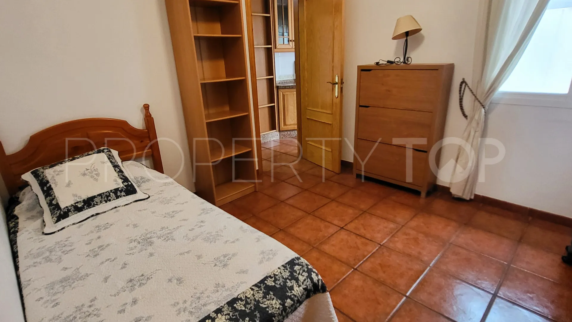 4 bedrooms Calvario ground floor apartment for sale