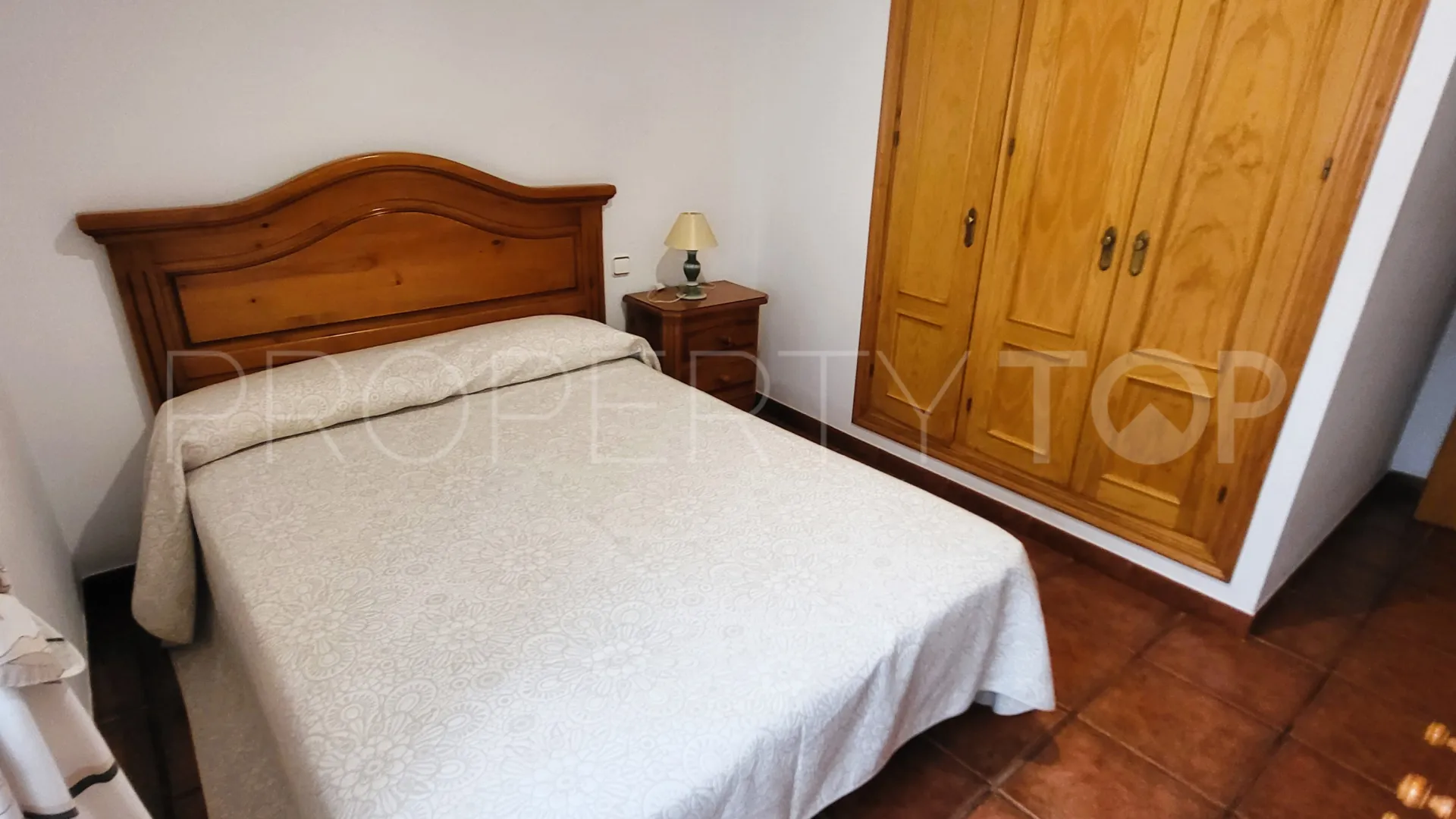 4 bedrooms Calvario ground floor apartment for sale