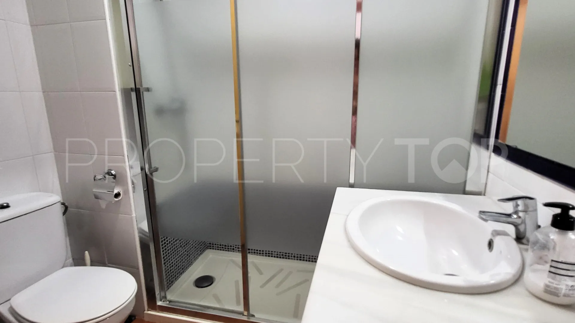 4 bedrooms Calvario ground floor apartment for sale