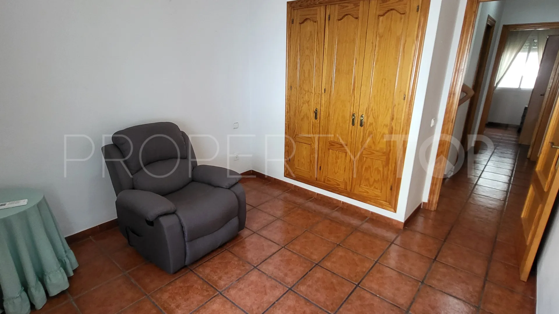 4 bedrooms Calvario ground floor apartment for sale