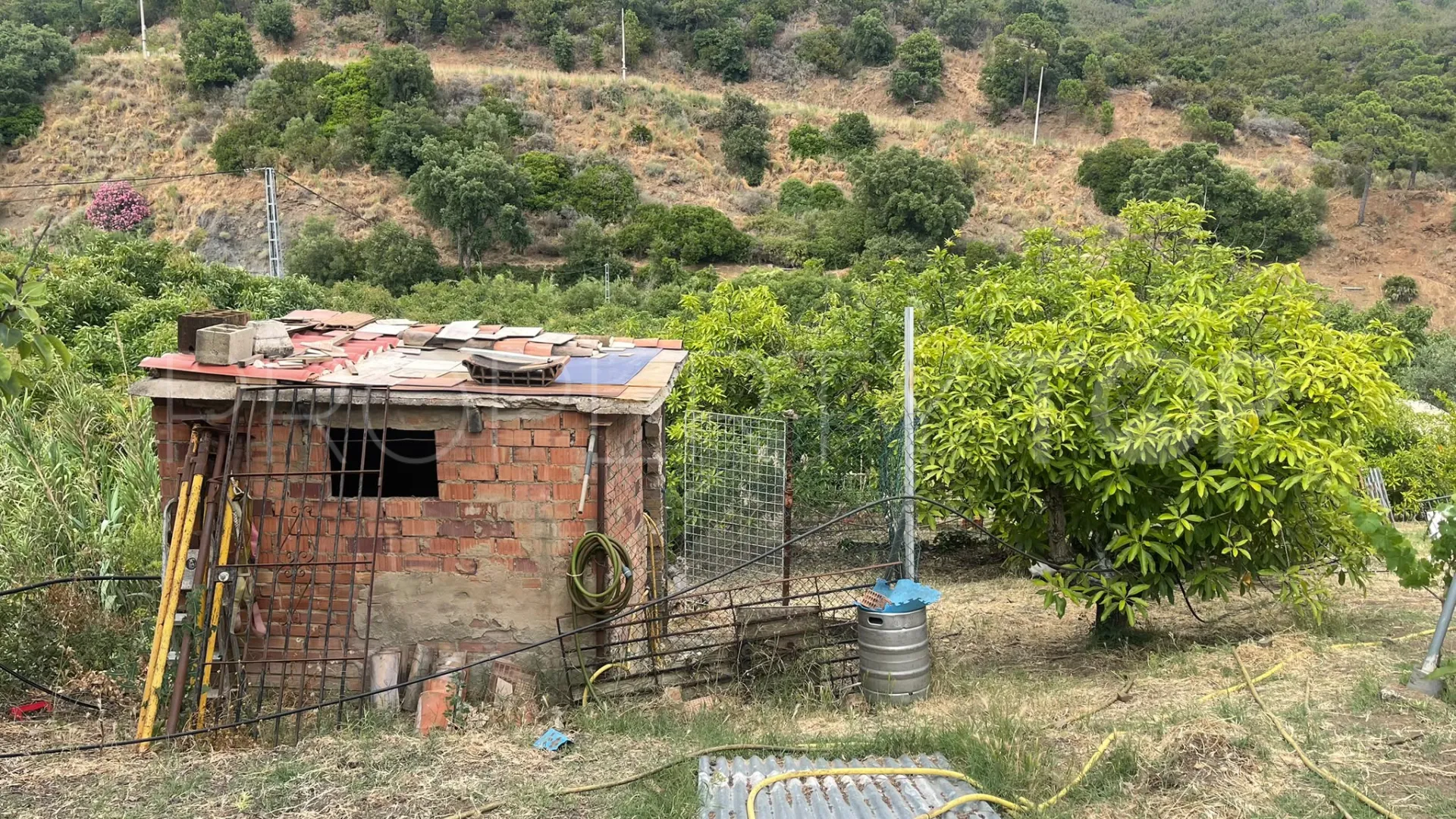 For sale plot in Los Reales - Sierra Estepona