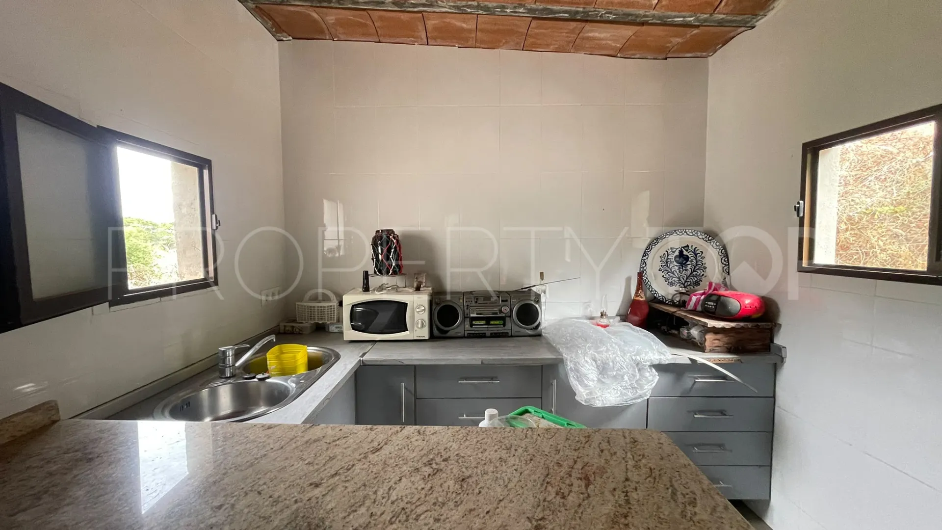 For sale plot in Los Reales - Sierra Estepona