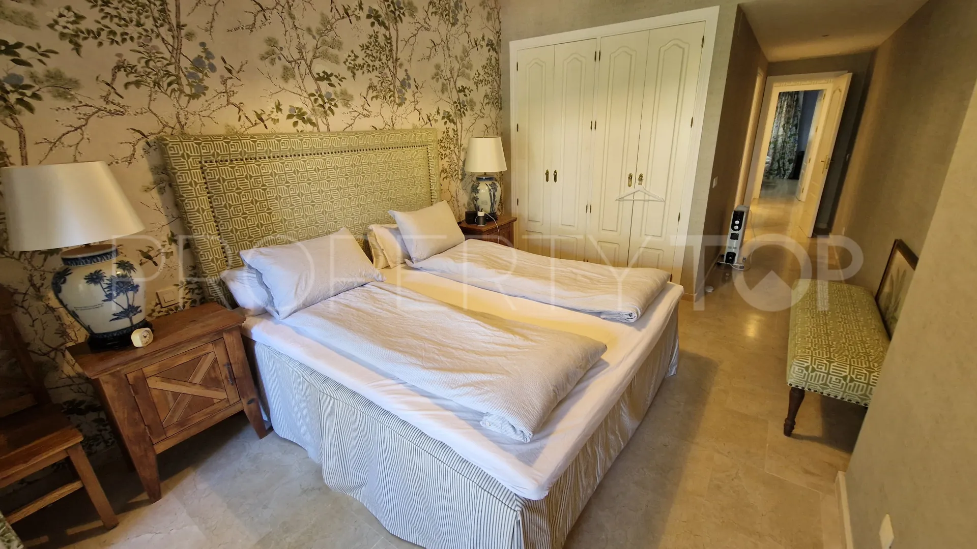 Apartamento planta baja con 2 dormitorios en venta en El Campanario