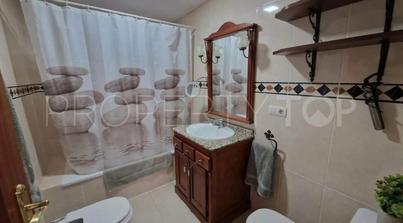 Estepona Puerto, apartamento en venta