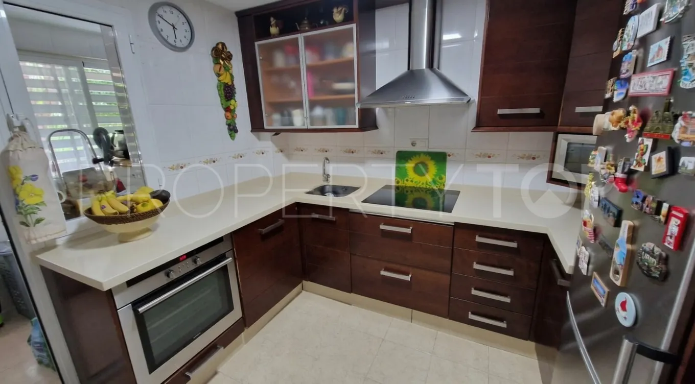 Estepona Puerto, apartamento en venta
