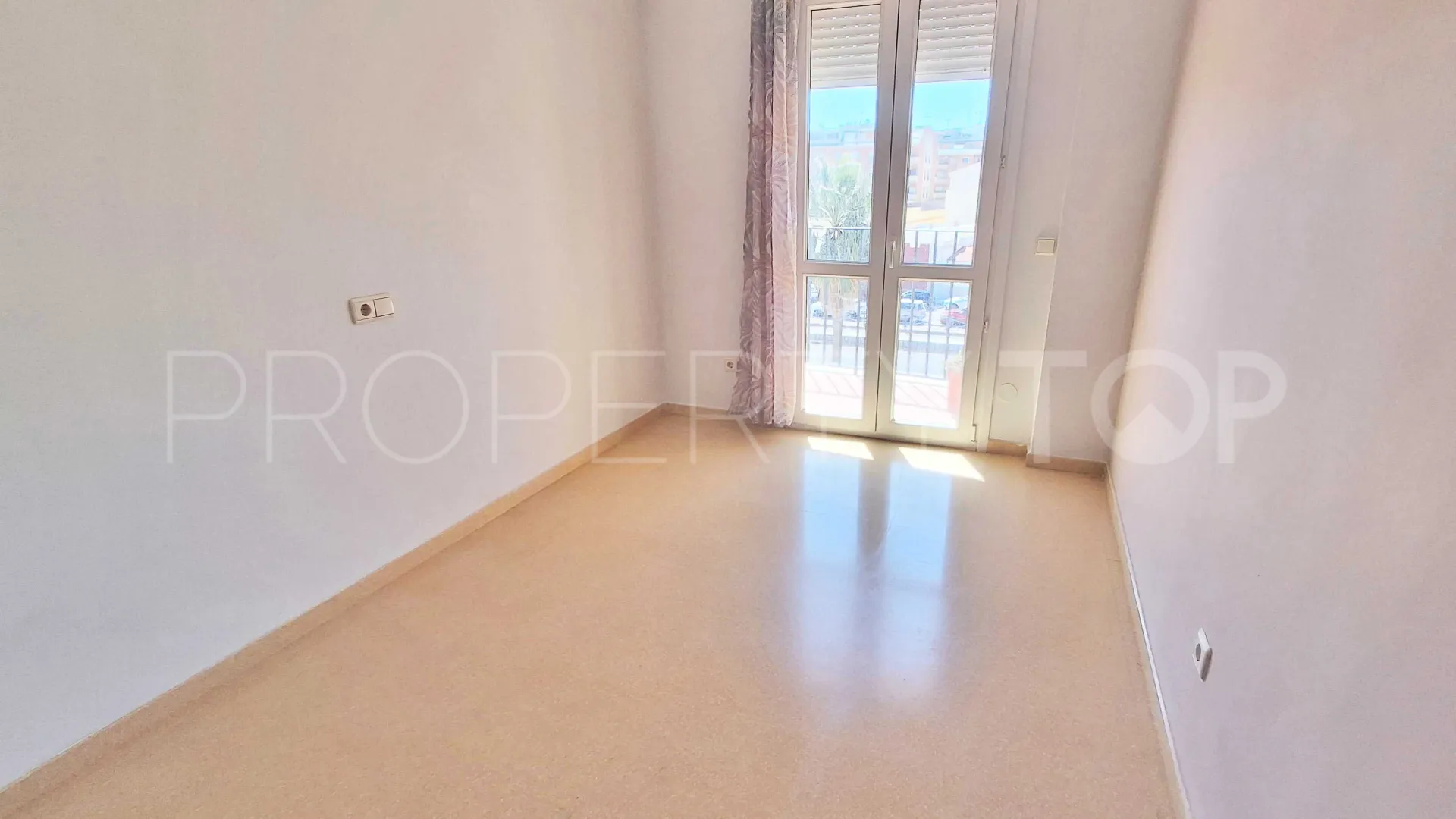 Buy flat with 2 bedrooms in Sabinillas