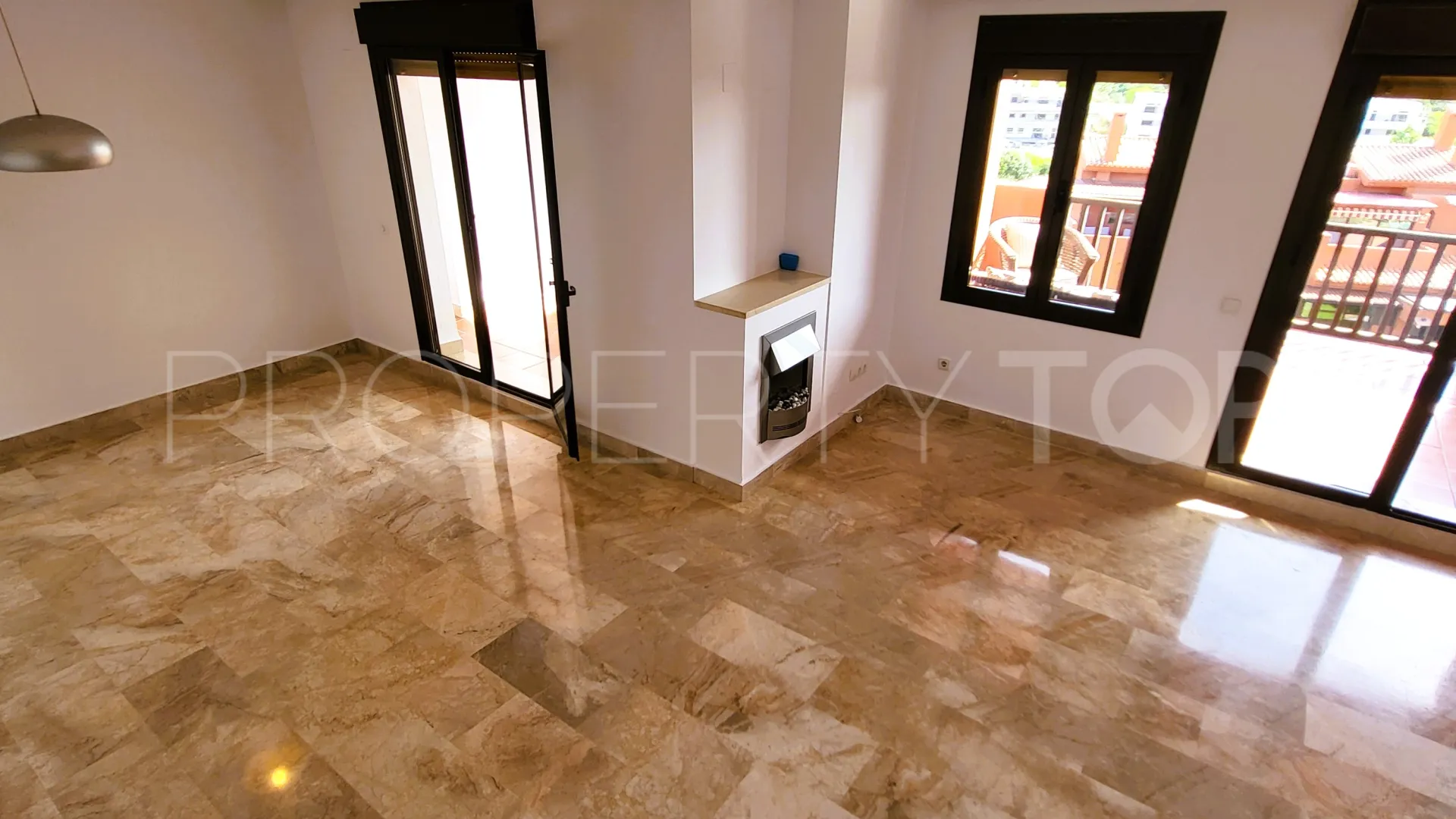 Atico duplex en venta en Costa Galera