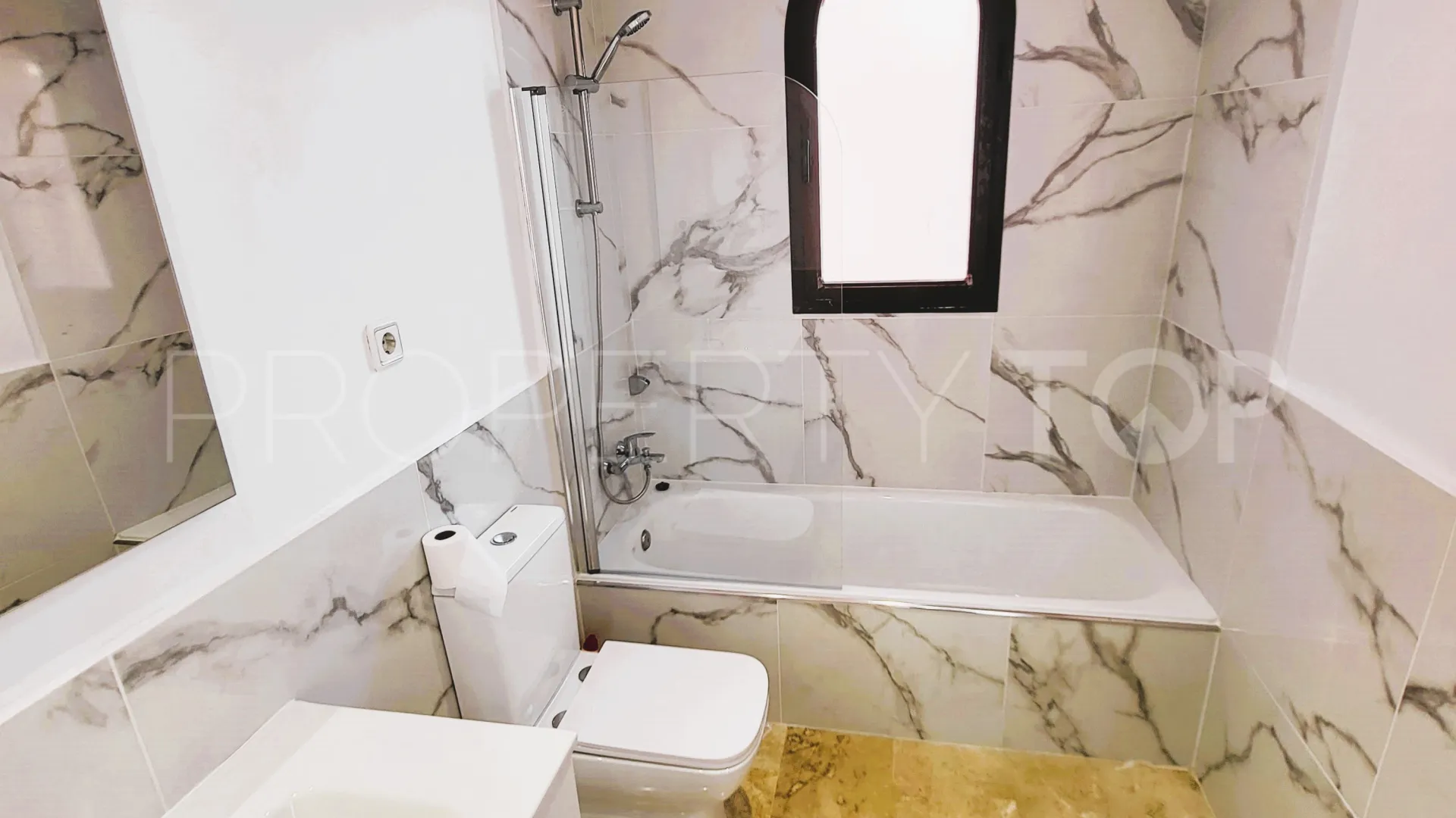 Atico duplex en venta en Costa Galera