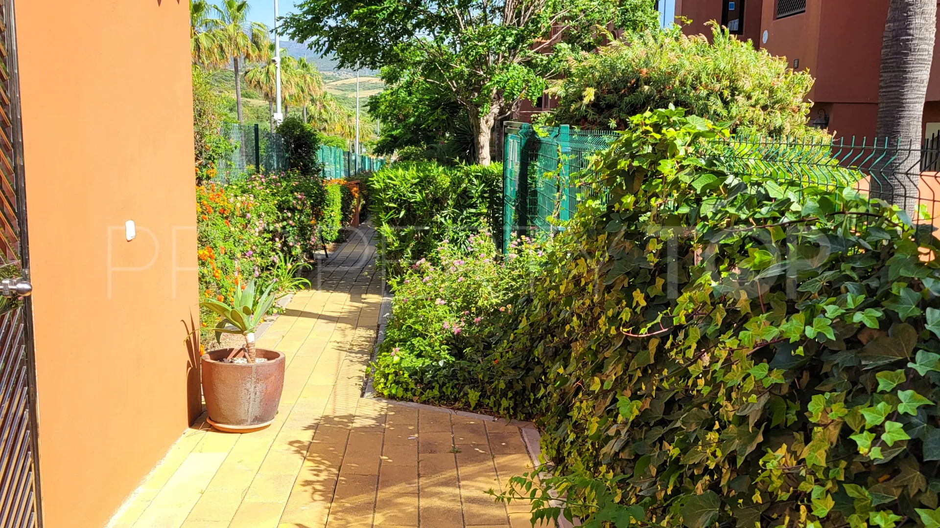 Atico duplex en venta en Costa Galera
