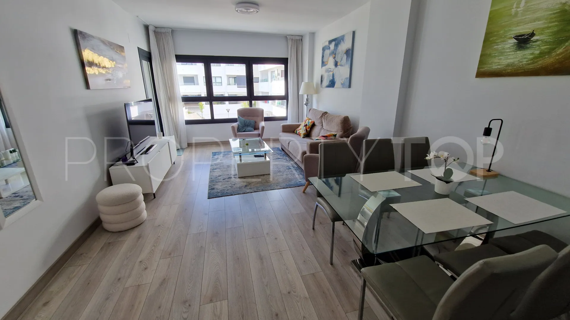 Buy Avda de Andalucia - Sierra de Estepona 2 bedrooms apartment
