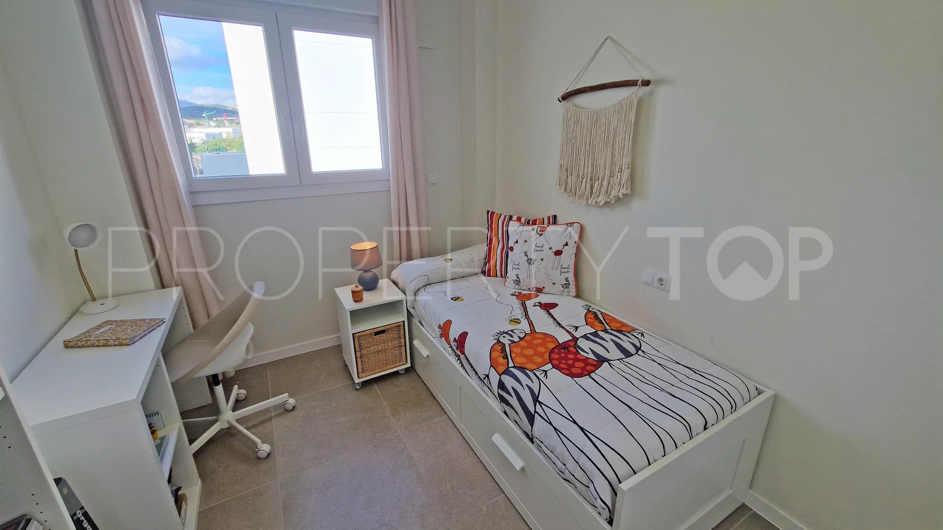 Don Pedro, apartamento en venta con 3 dormitorios