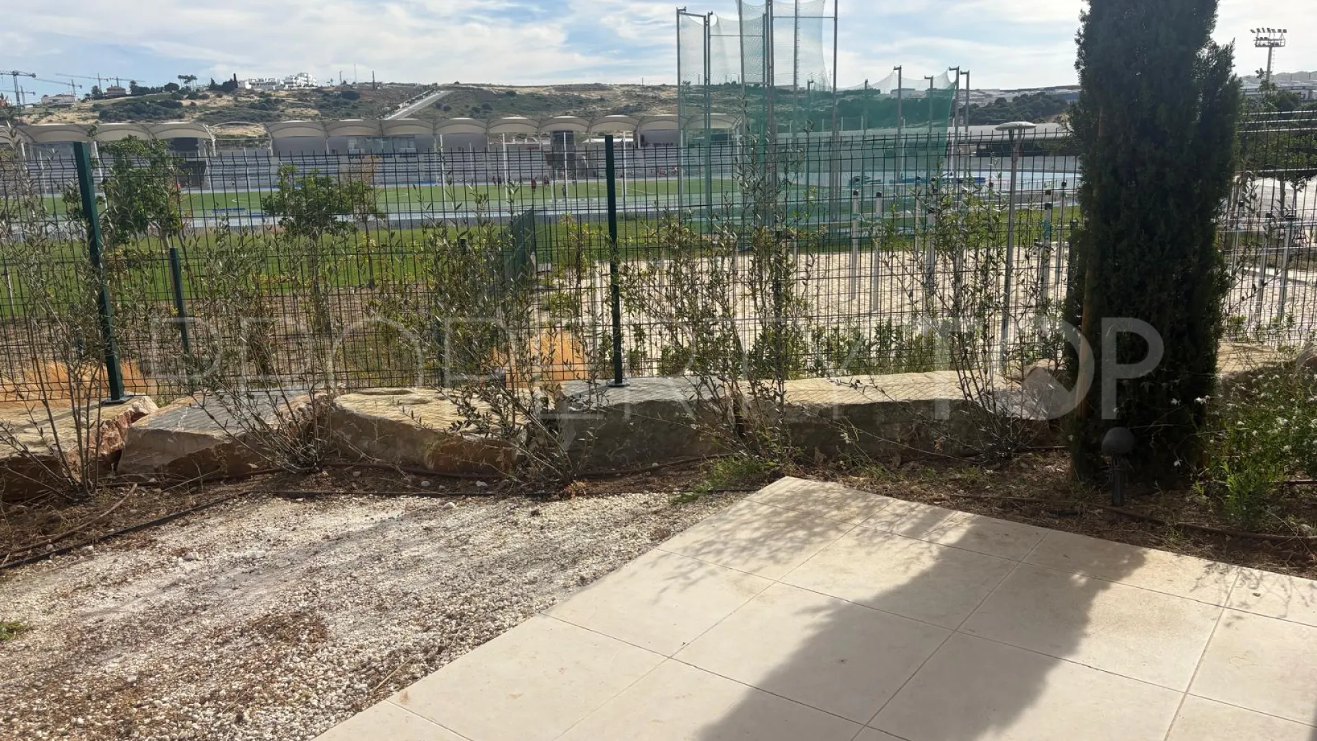 For sale ground floor apartment in Estepona Centre