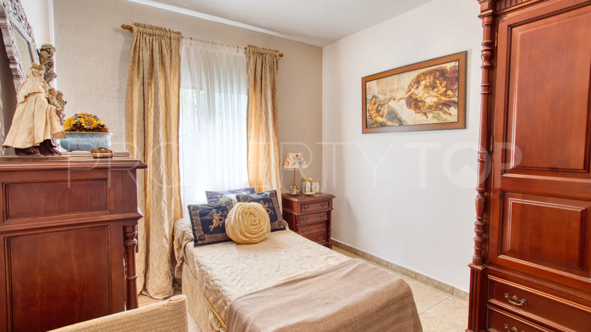 Finca en venta de 3 dormitorios en San Martin del Tesorillo