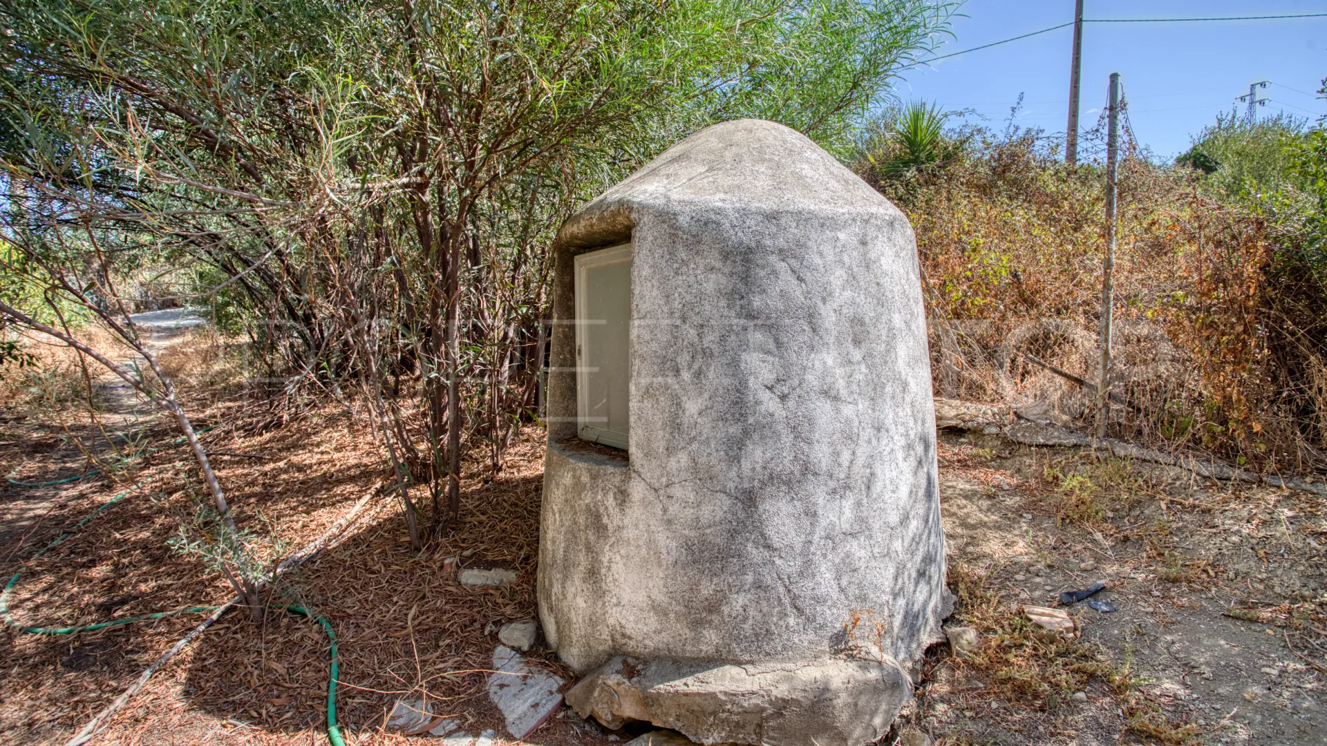 Finca en venta de 3 dormitorios en San Martin del Tesorillo