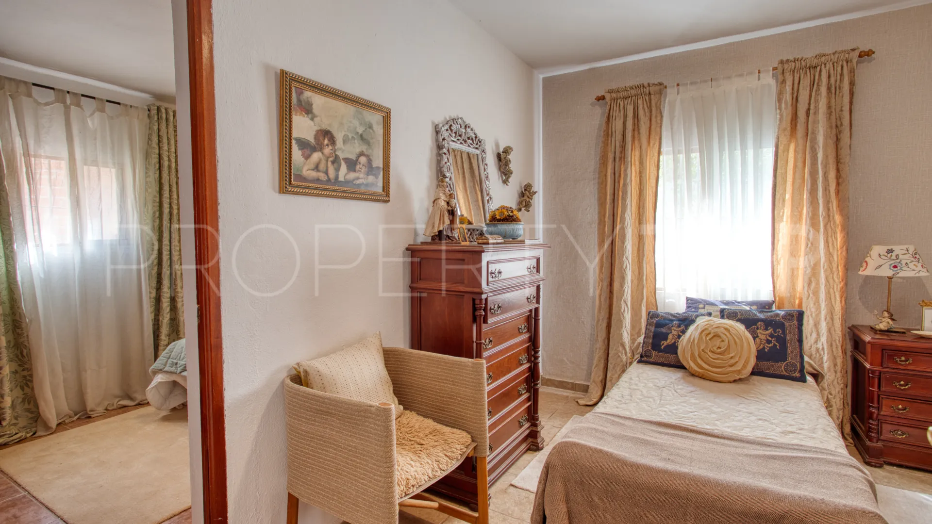 Finca en venta de 3 dormitorios en San Martin del Tesorillo