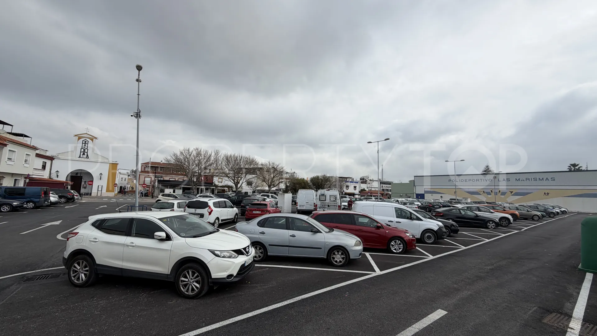 Palmones commercial premises for sale