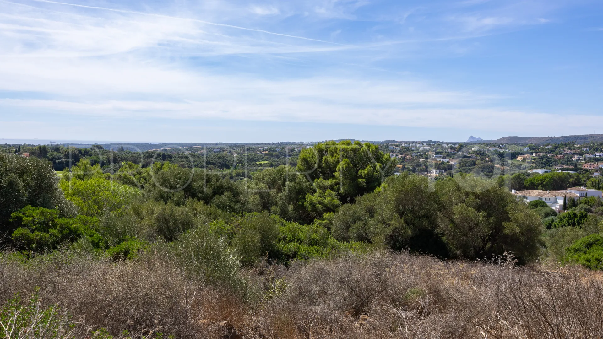 Zona L, parcela a la venta