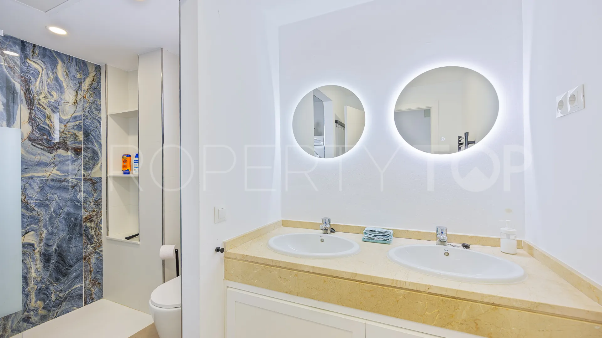For sale Alcaidesa Golf 2 bedrooms town house