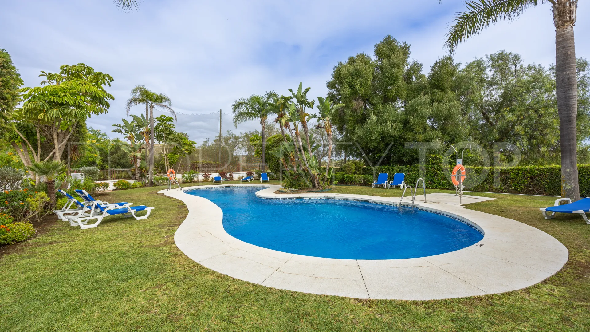 For sale Alcaidesa Golf 2 bedrooms town house