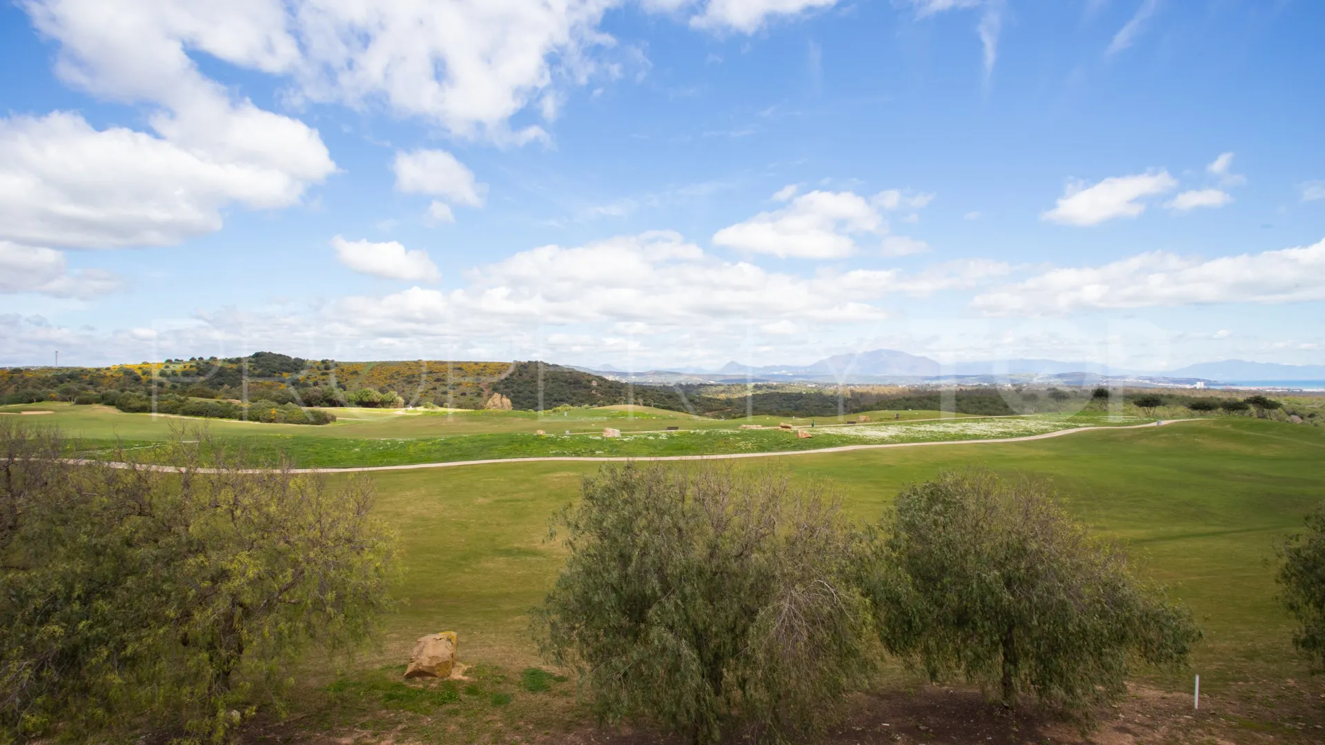 For sale Alcaidesa Golf 2 bedrooms town house