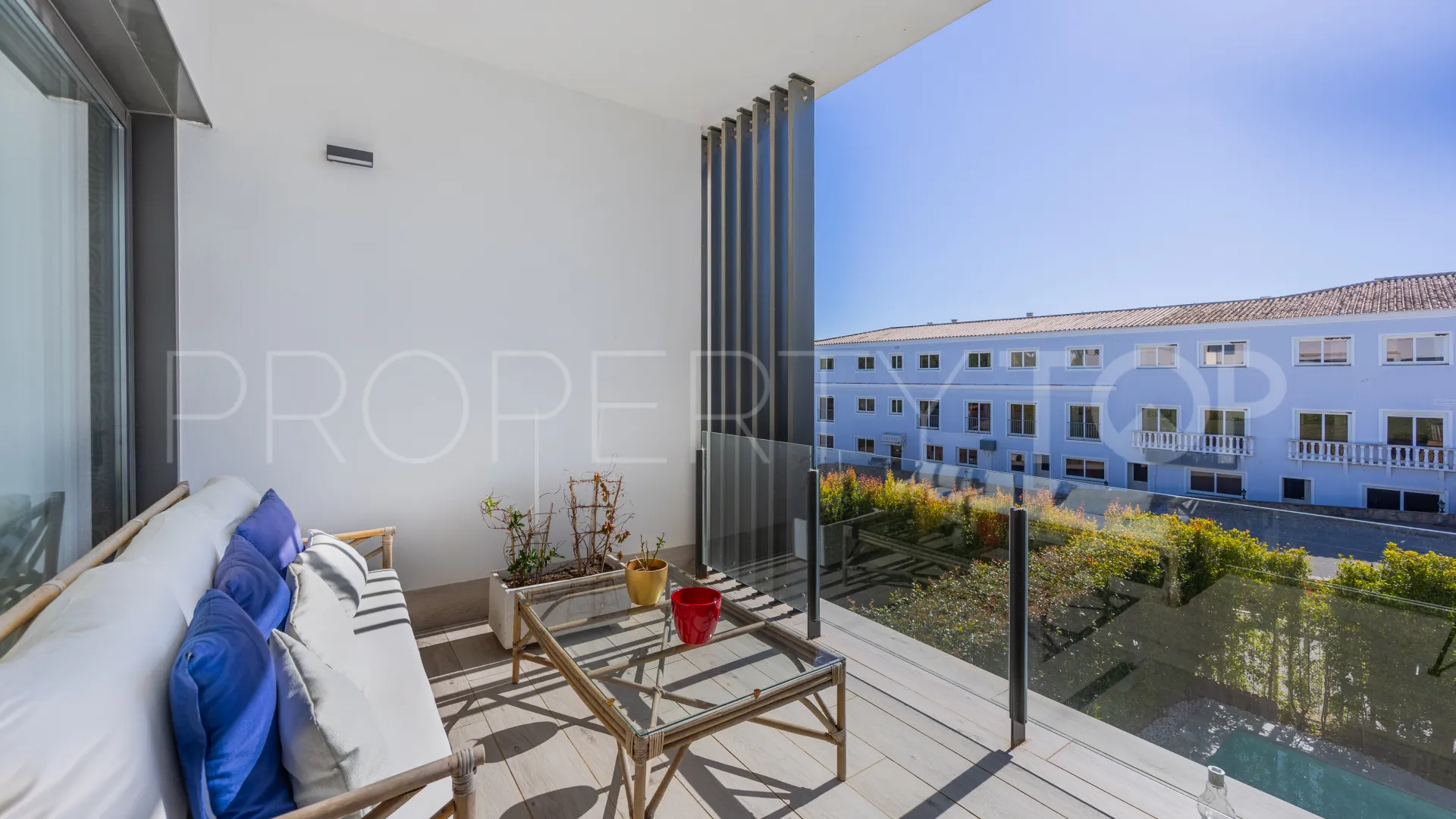 3 bedrooms town house in San Roque Club for sale