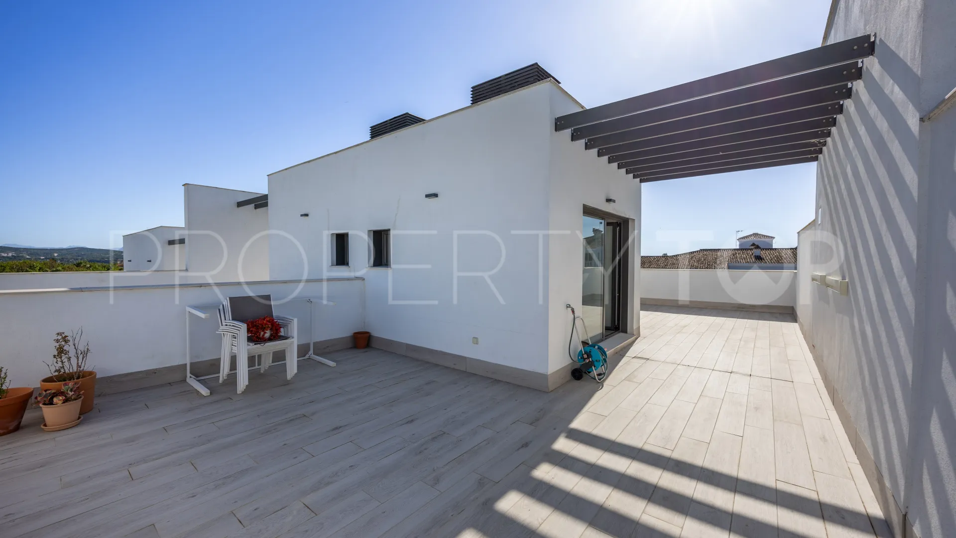 3 bedrooms town house in San Roque Club for sale