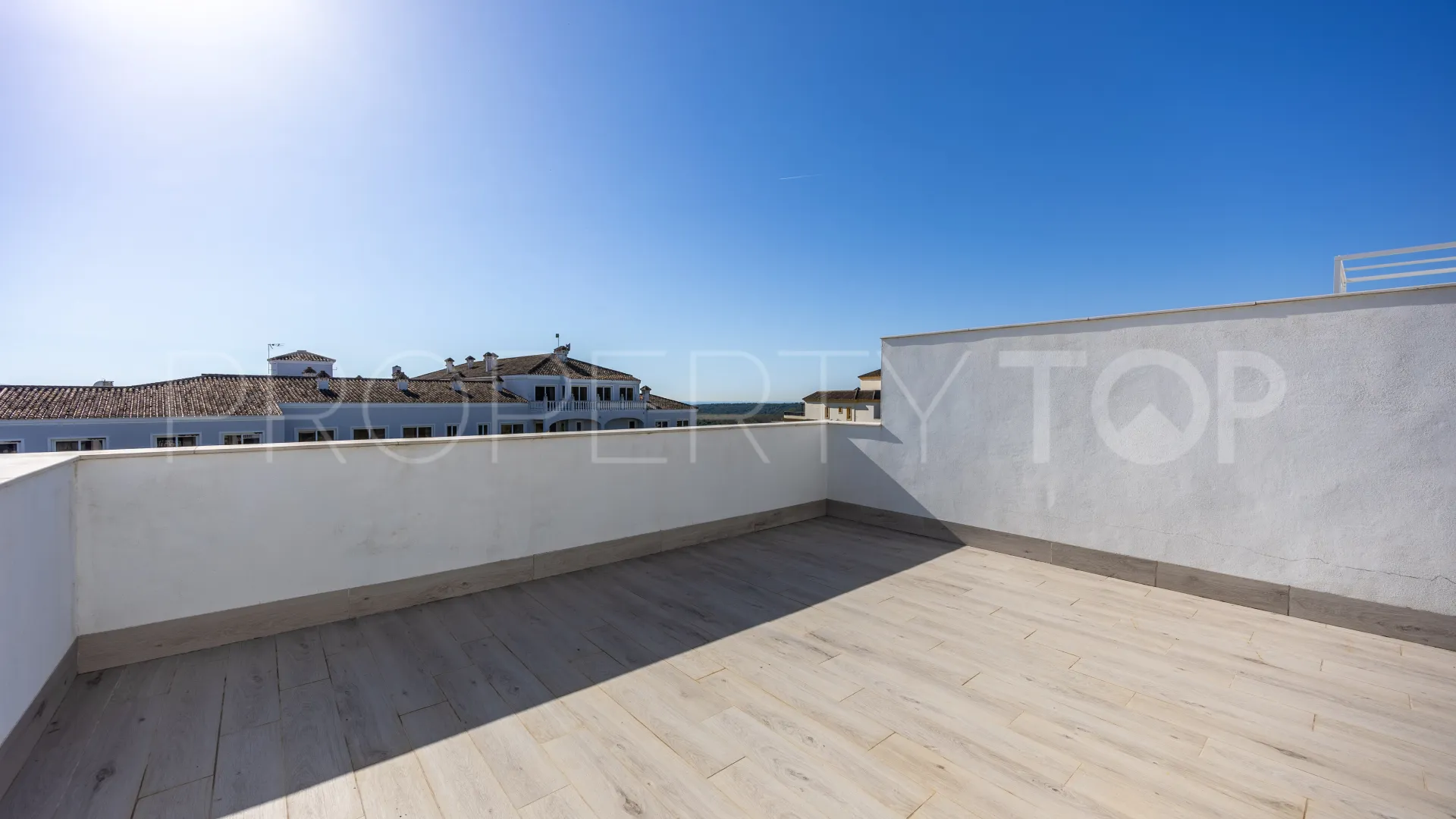 3 bedrooms town house in San Roque Club for sale