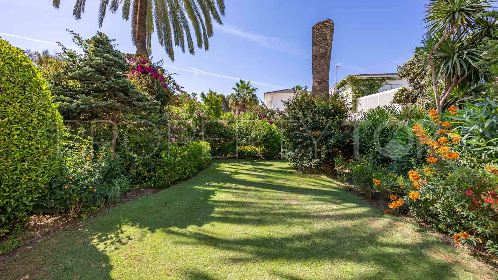 Apartamento planta baja en venta con 2 dormitorios en Jardines de Sotogrande