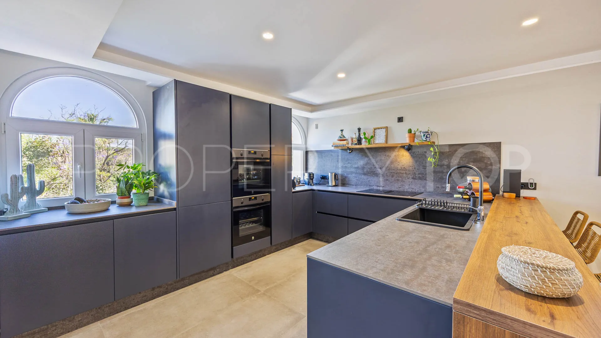 Apartamento planta baja en venta con 2 dormitorios en Jardines de Sotogrande