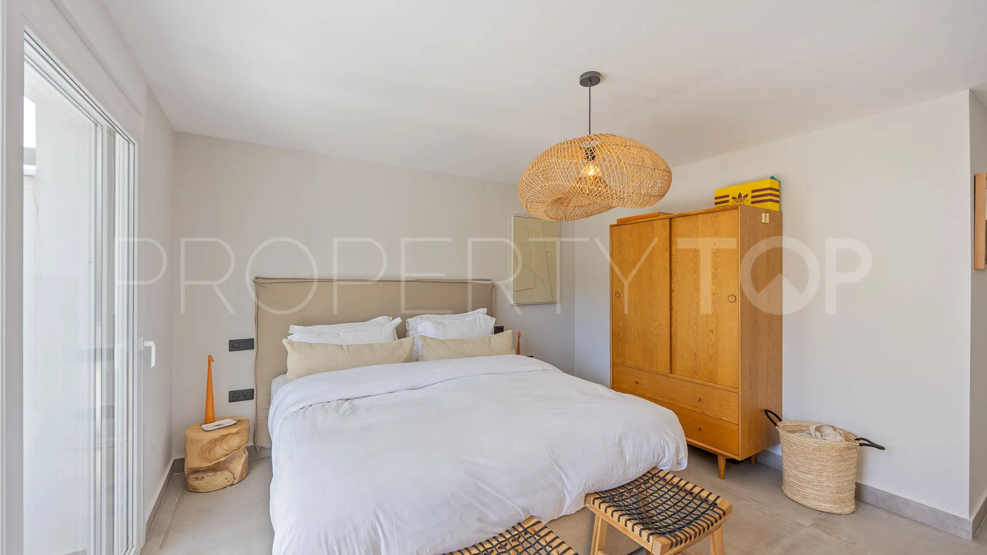 Apartamento planta baja en venta con 2 dormitorios en Jardines de Sotogrande