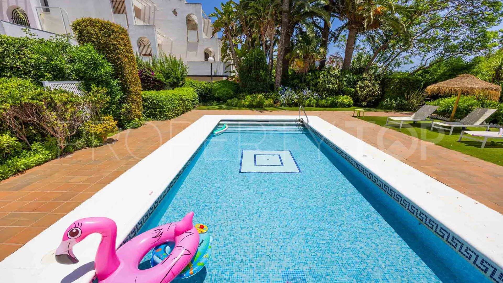 Apartamento planta baja en venta con 2 dormitorios en Jardines de Sotogrande