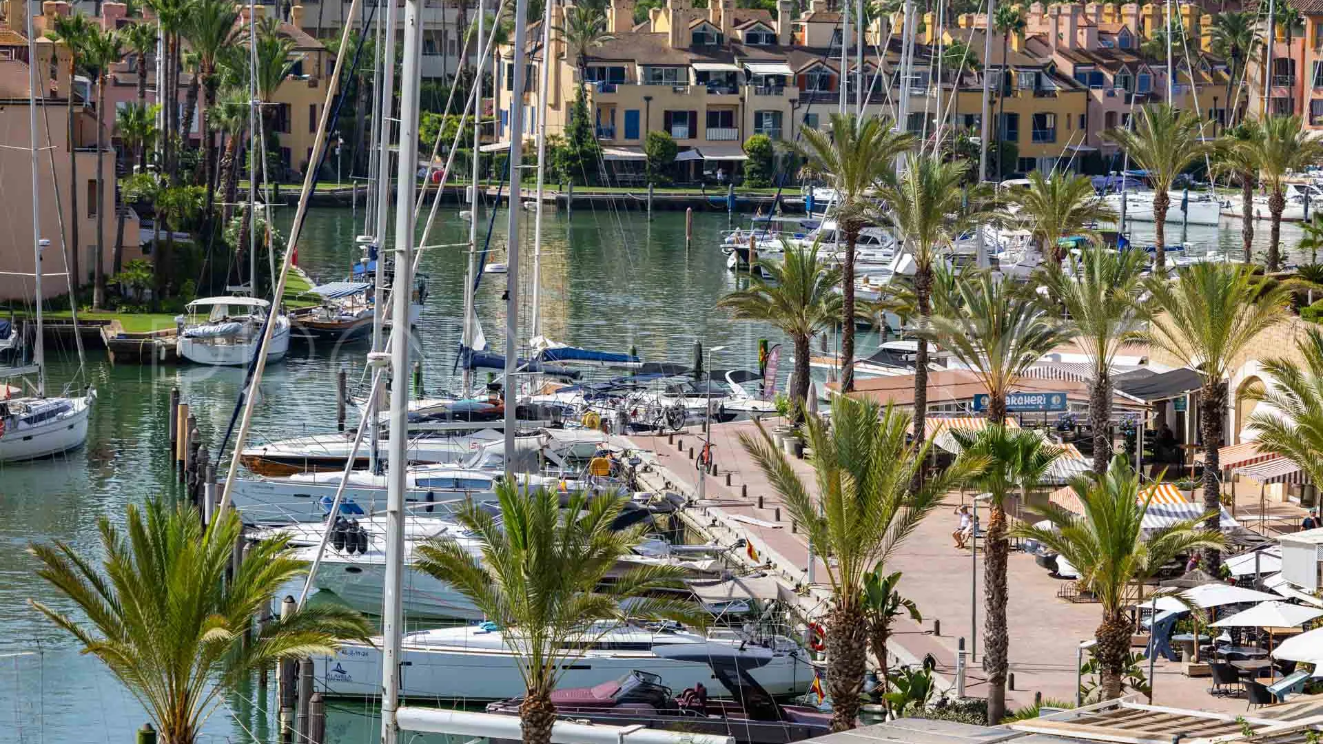 Apartamento de 3 dormitorios en venta en Ribera del Marlin