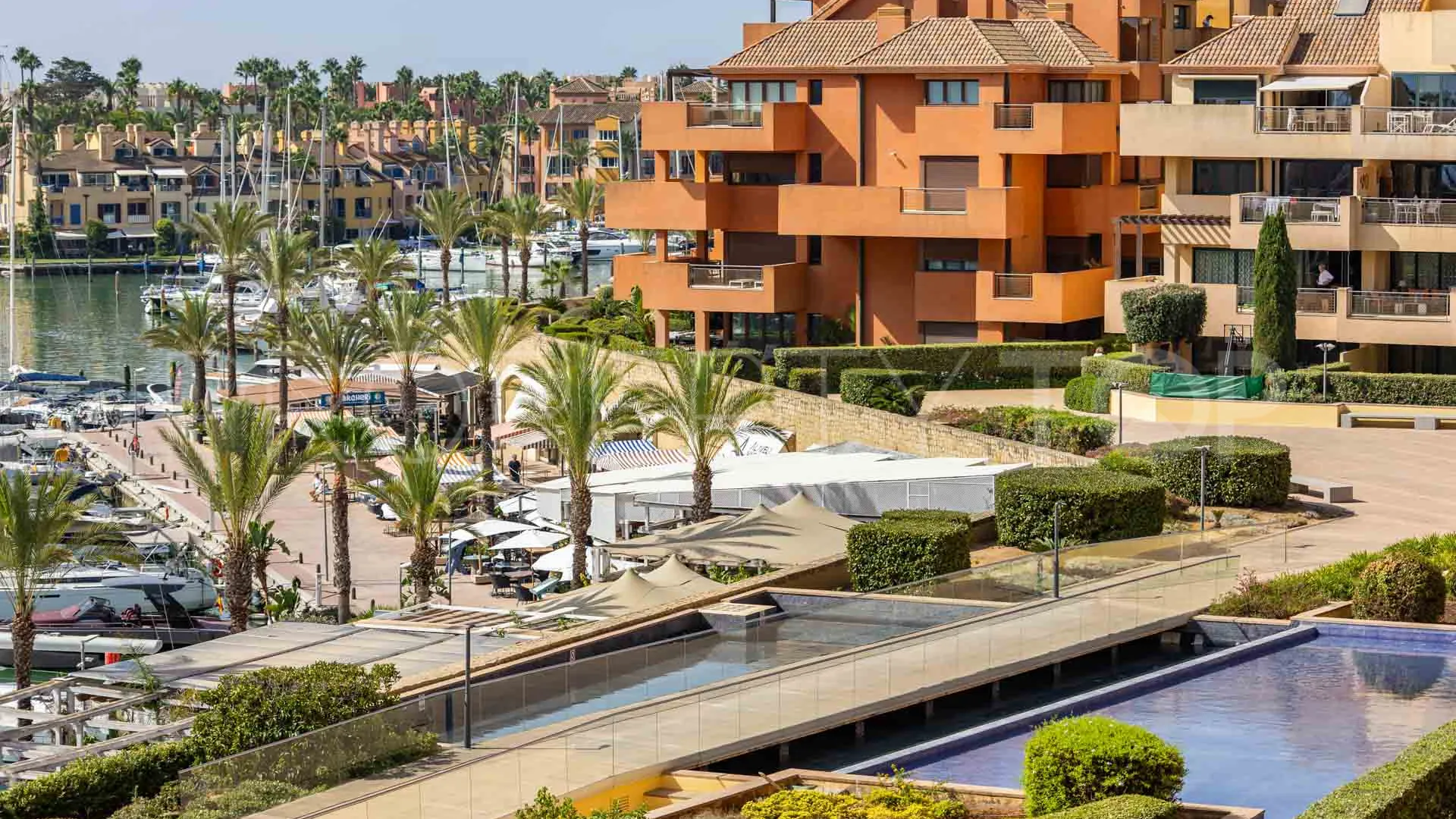 Apartamento de 3 dormitorios en venta en Ribera del Marlin